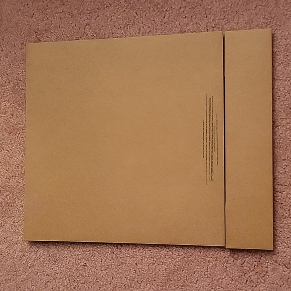 Coach Box - Picture 4 of 7